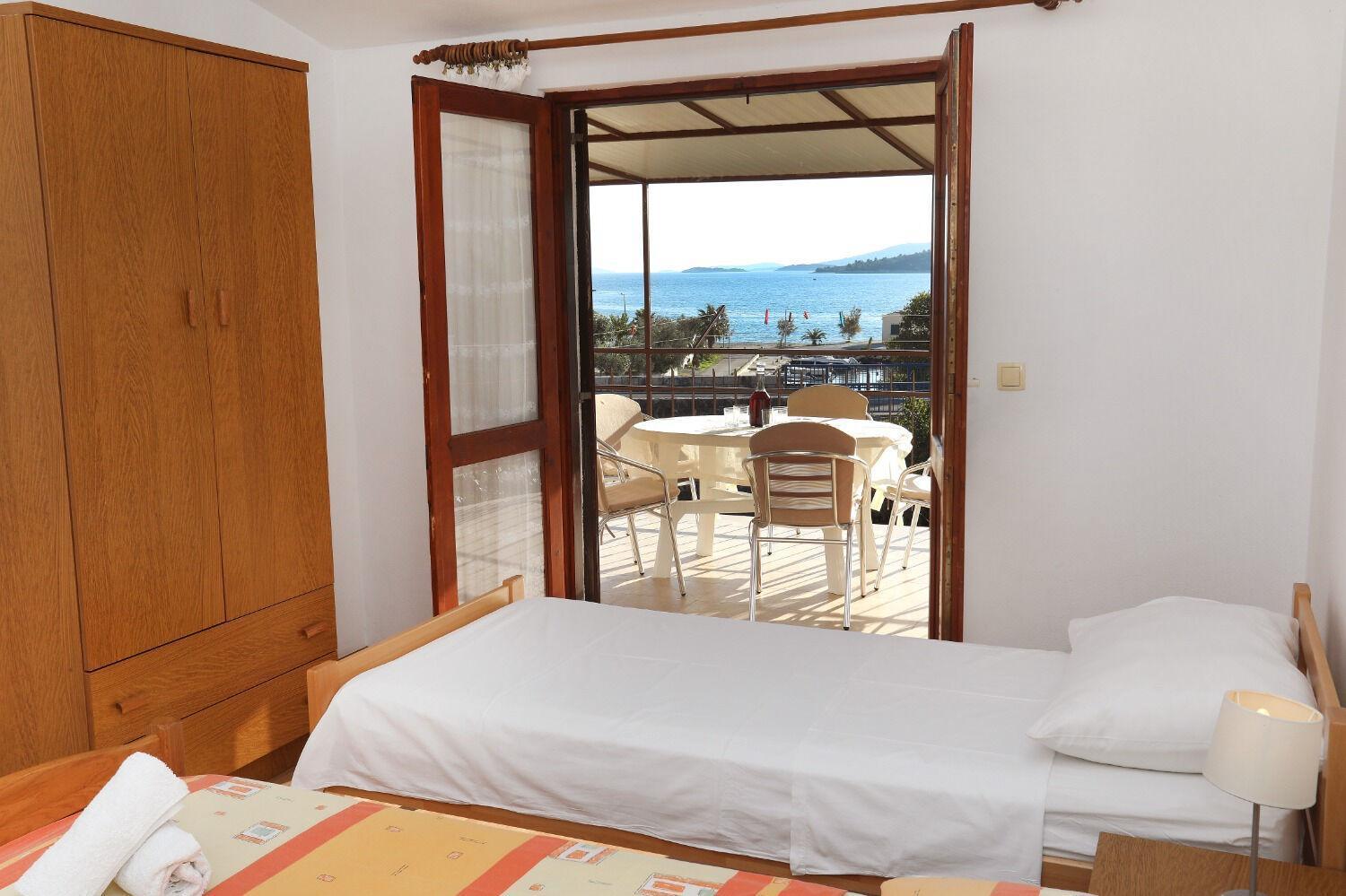 Apartments Ante - 50 M From The Sea Seget Vranjica Zewnętrze zdjęcie